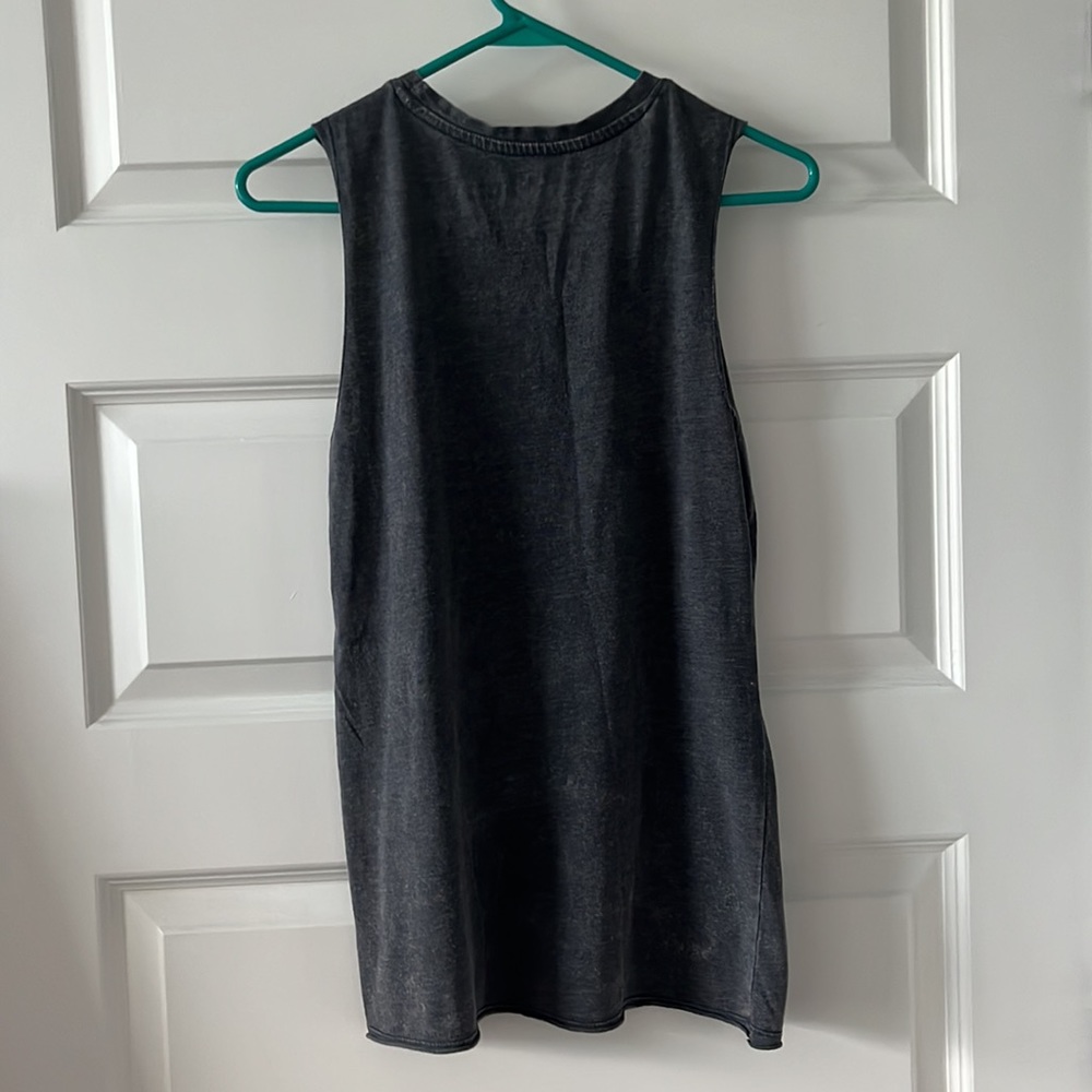 Target Graphic Tank - Picture 4 of 5